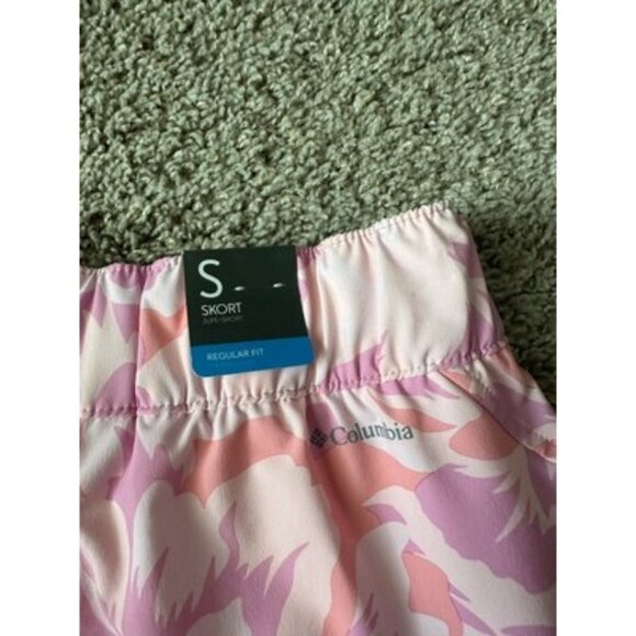Columbia Omni- Shield Bogata Bay Pink Printed Skort Active Woman’s Size Small - Picture 10 of 11